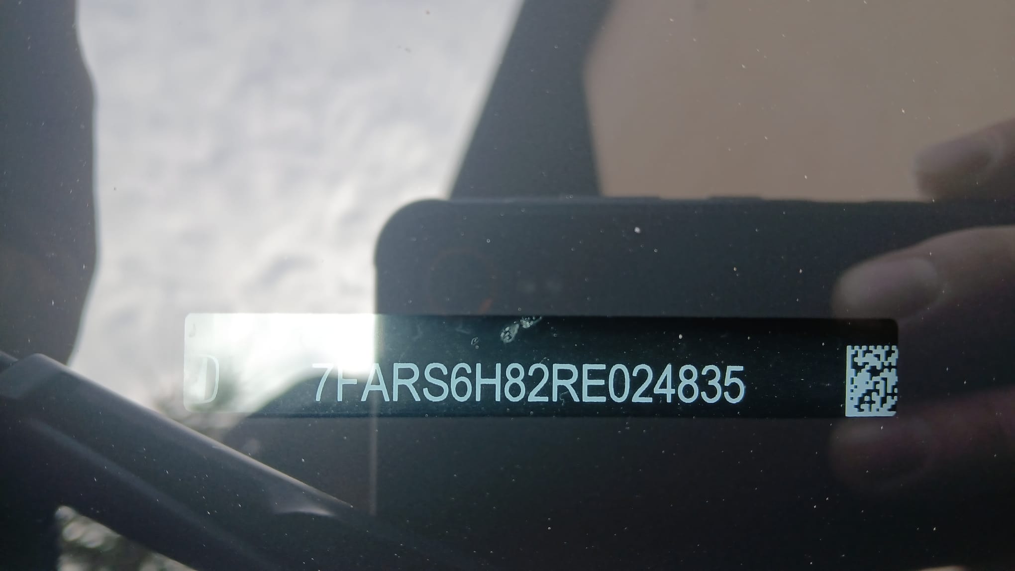 Honda CR-V – VIN na szybie